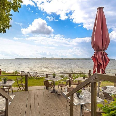 Haus Seeblick Mit 9 Wohnungen Alt Reddevitz ภายนอก รูปภาพ