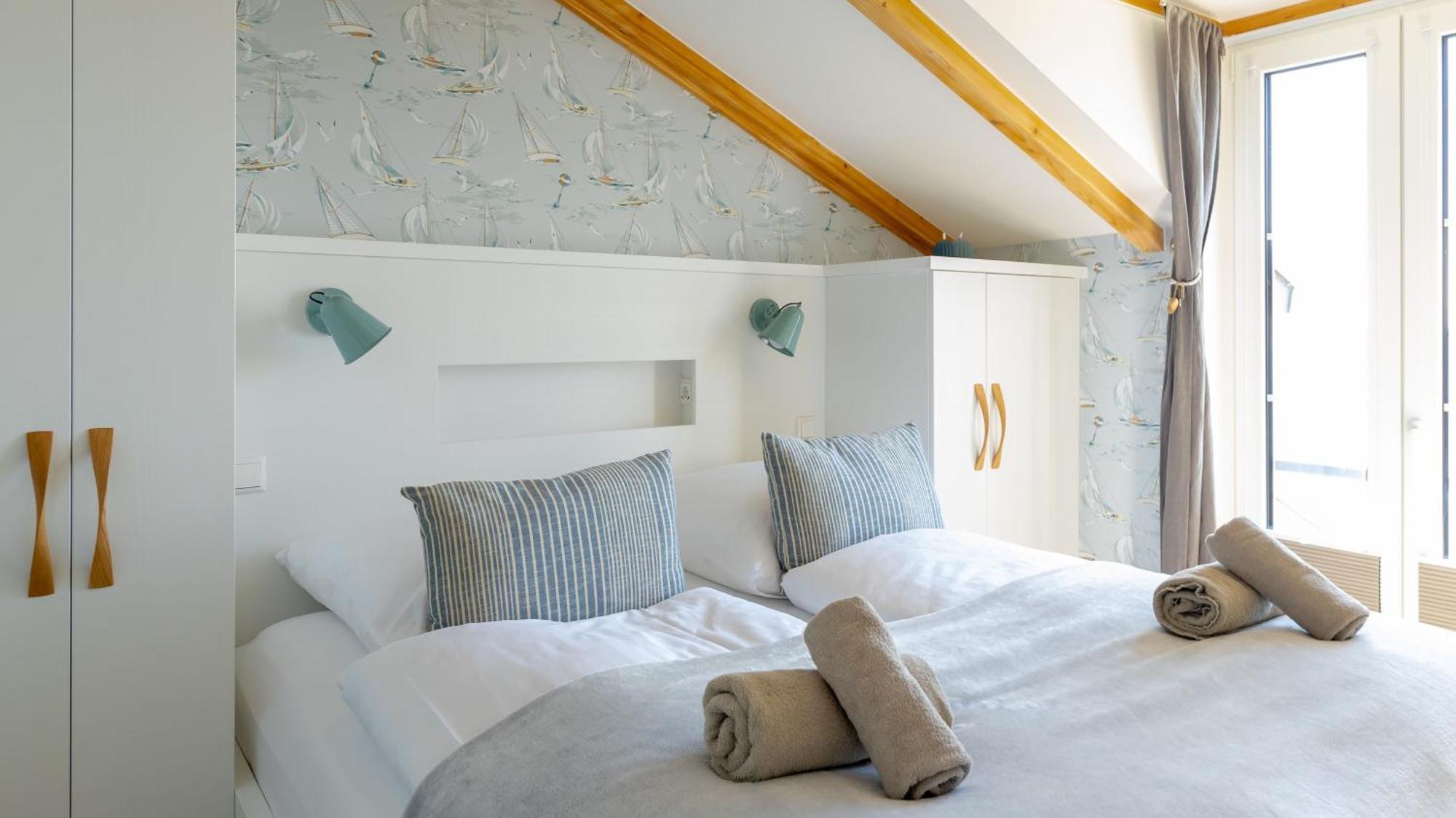 Haus Seeblick Mit 9 Wohnungen Alt Reddevitz ภายนอก รูปภาพ