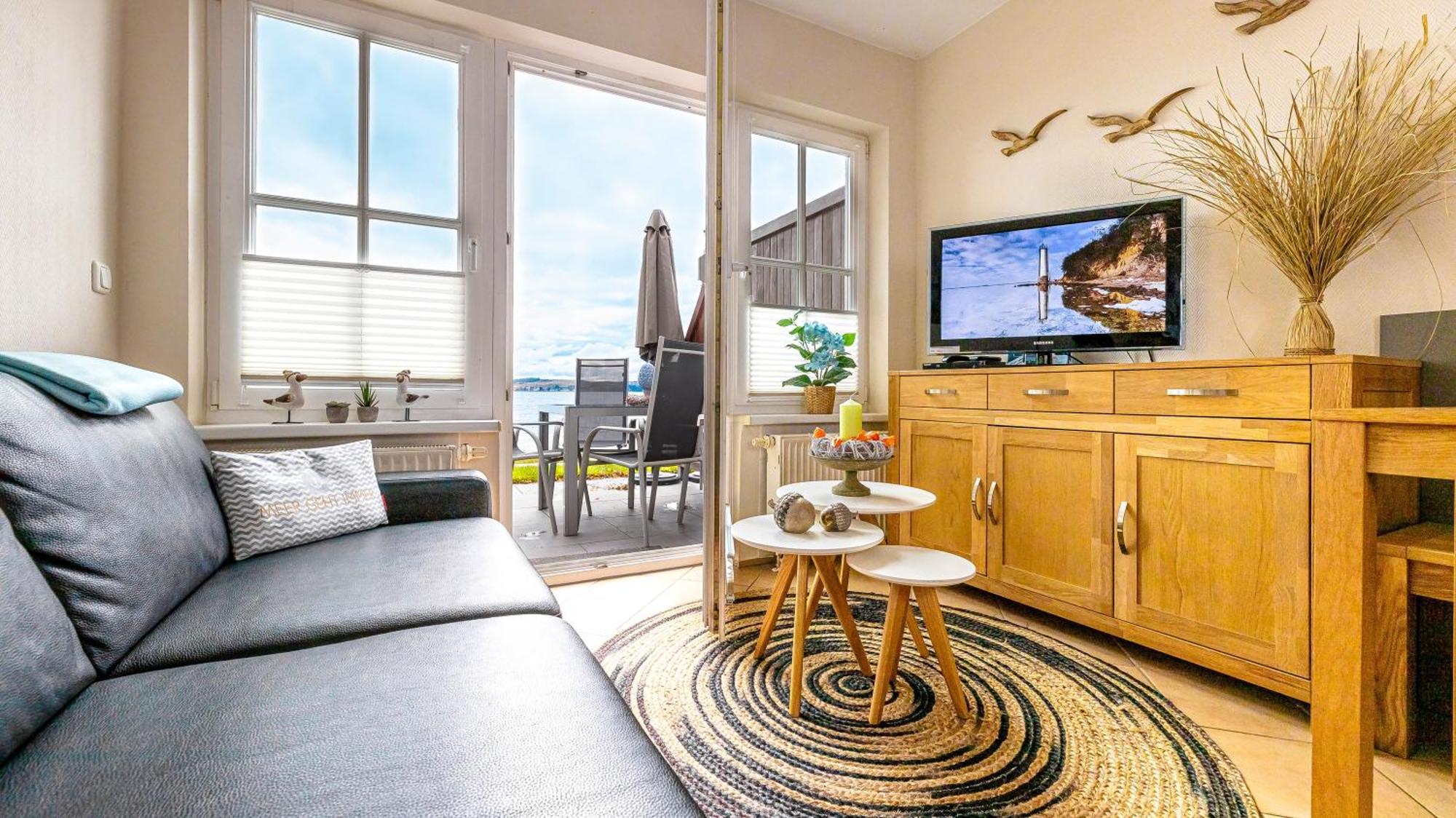 Haus Seeblick Mit 9 Wohnungen Alt Reddevitz ภายนอก รูปภาพ