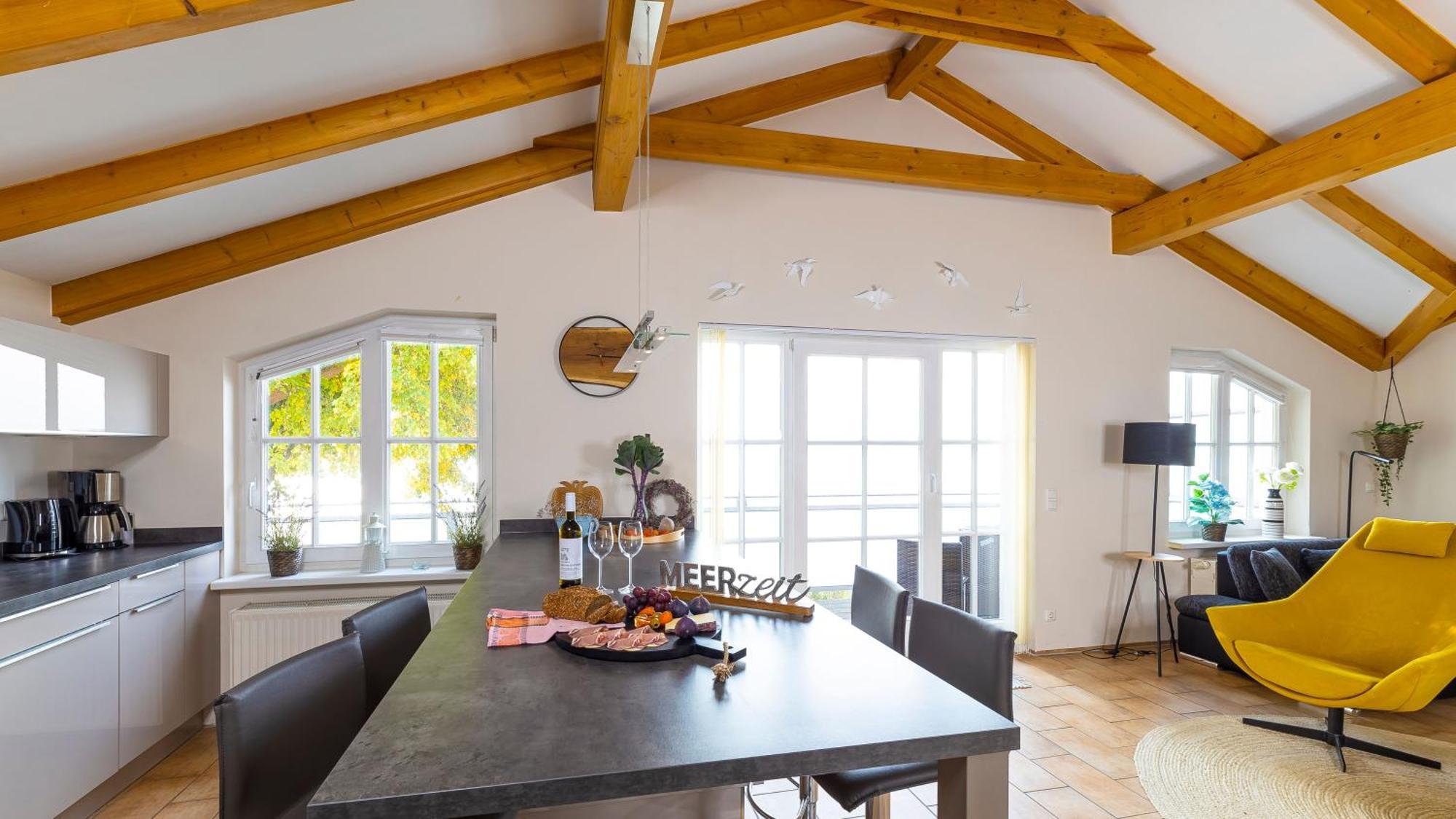 Haus Seeblick Mit 9 Wohnungen Alt Reddevitz ภายนอก รูปภาพ