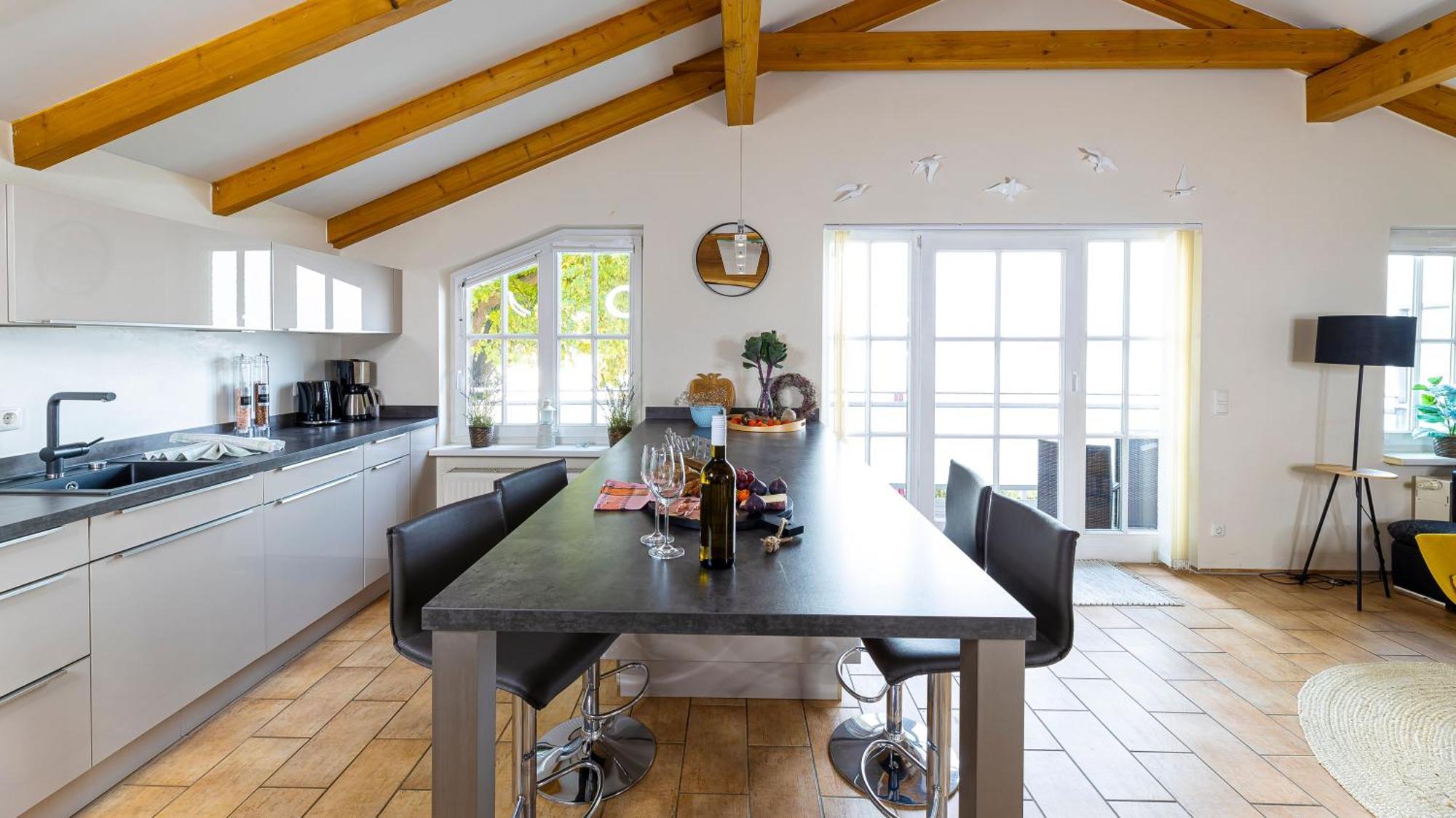 Haus Seeblick Mit 9 Wohnungen Alt Reddevitz ภายนอก รูปภาพ